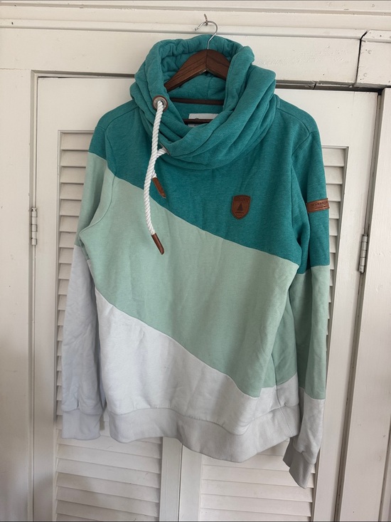 Wanakome Tops - Wanakome Hoodie Women’s  Teal, Seafoam & White size XL